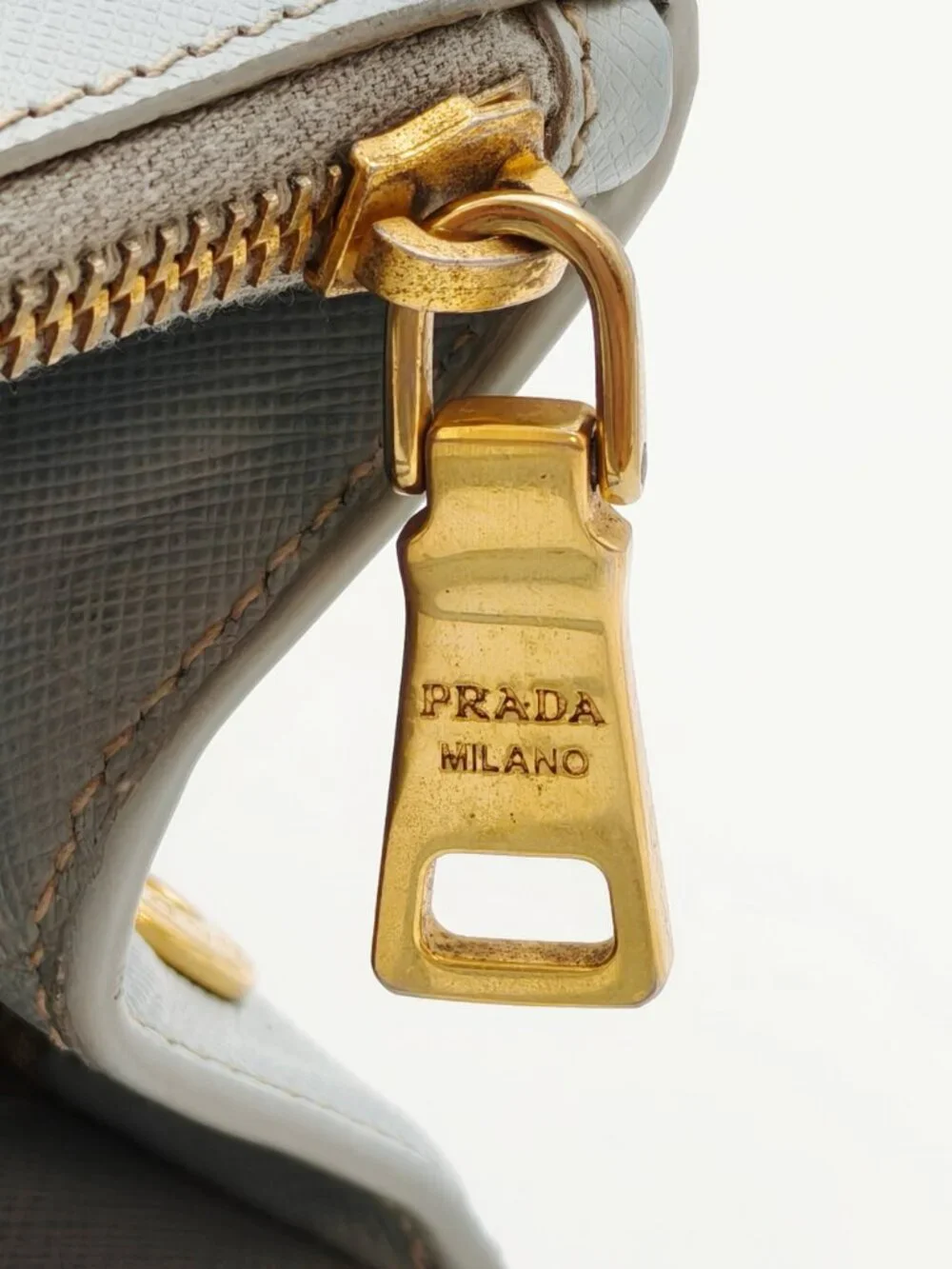 Prada measurements approx
